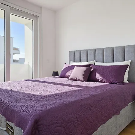 Lejlighed Karlo By Interhome *