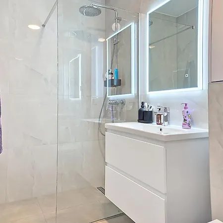 Karlo By Interhome Lejlighed Povljana